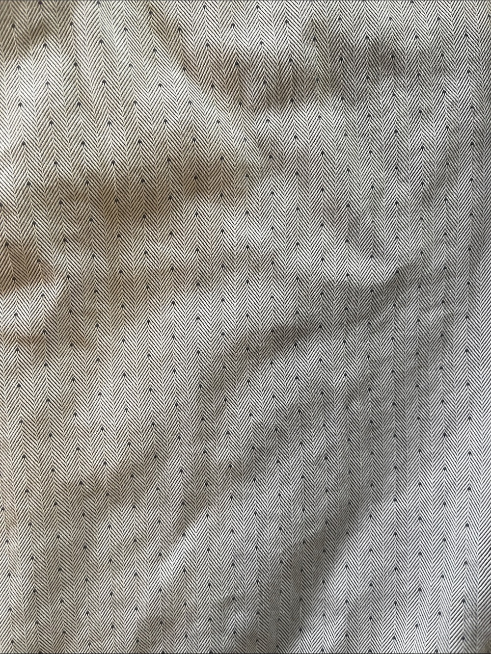 Hart Schaffner Marx Men's Beige Dot-Pattern Button-Down Shirt - Picture 6 of 6
